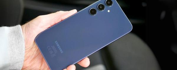 Galaxy A35 officially receives stable One UI 8 update