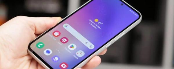 Galaxy A54 receives November 2025 security update