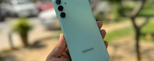 Galaxy M55 officially receives One UI 8 update based on Android 16