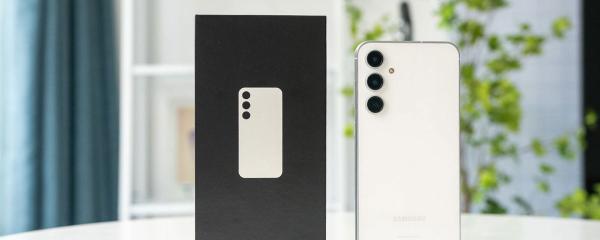 Galaxy S23 FE receives global One UI 8 update