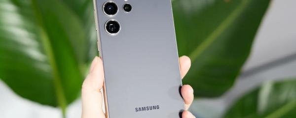 Galaxy S24 starts receiving October 2025 security patch