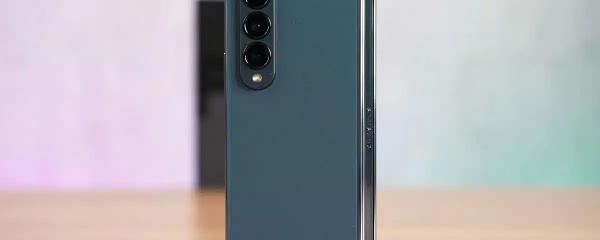 Galaxy Z Fold 4 and Flip 4 receive May 2025 security update