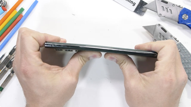 Galaxy S22 Ultra durability test: This is worthy flagship of the year! - Picture 11.
