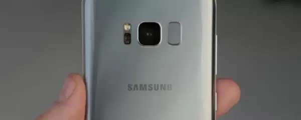 Samsung Galaxy S8 suddenly discovered running One UI 7 (Android 15)