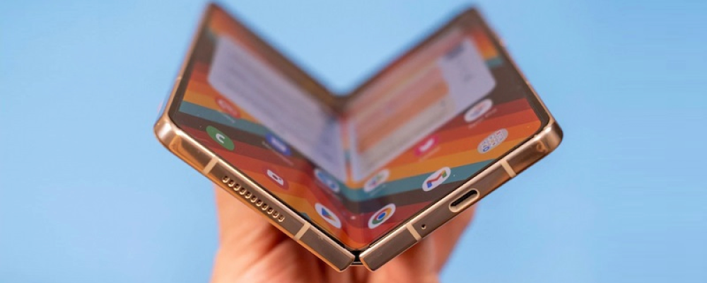 Samsung Galaxy Z Fold 4 gets February 2025 update