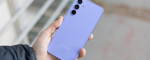 Samsung kicks off January 2026 security rollout for Galaxy A55