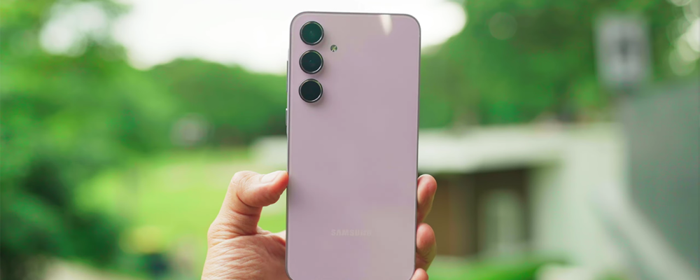 Samsung releases April security update for Galaxy A55, One UI 7 coming in May