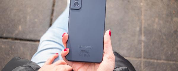 Samsung stops software support for 4 Galaxy models, reduces update frequency of Galaxy S21 FE
